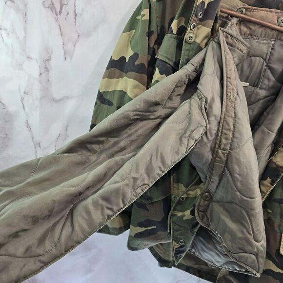 Military Jacket Mens Small Red Jungle Woodland Camo Cold Weather Lined Field - Picture 9 of 13